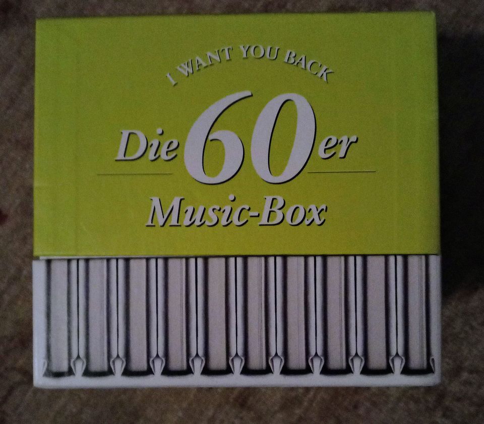 Süddeutsche Zeitung Diskothek - Box 1960-1969 mit 200 Songs in Hamburg