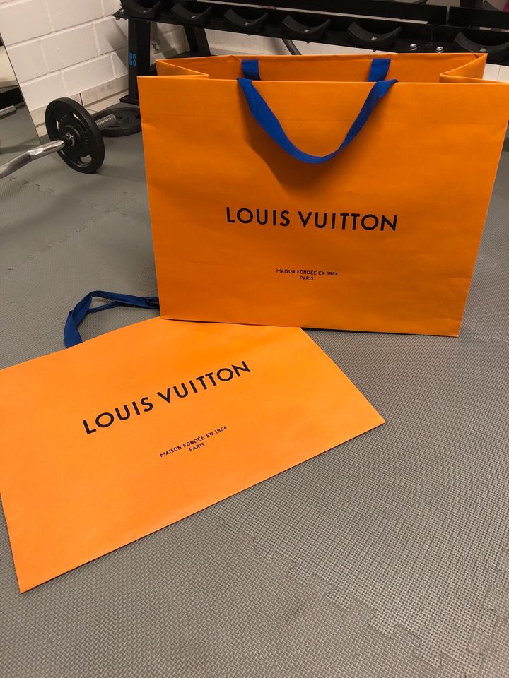 2x große Louis Vuitton Tüte in Bocholt