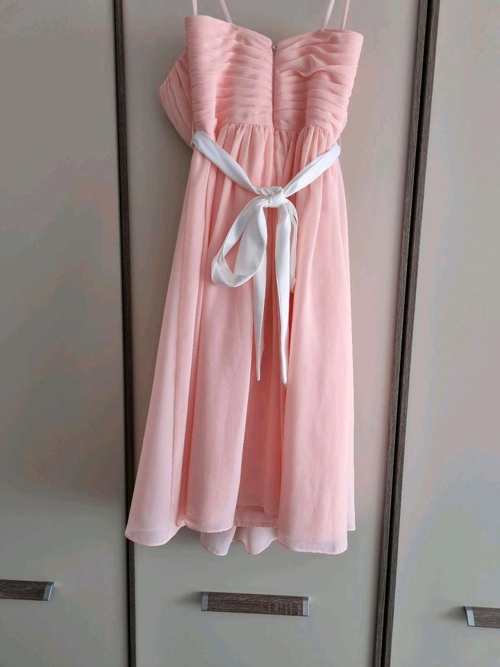 Kleid - rosé/weiß Gr. 36 in Kirchlengern