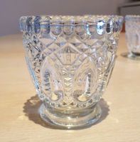 4 Glas Teelichthalter *wie Neu * Dunkeln , tolle Lichtbrechungen Hessen - Neu-Isenburg Vorschau