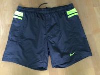 Nike Shorts Badehose Sporthose Swimshorts grau XXL Nordrhein-Westfalen - Kreuztal Vorschau