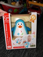 Hape "Steh auf" Pinguin, blau, weiss. NEU Hessen - Schotten Vorschau