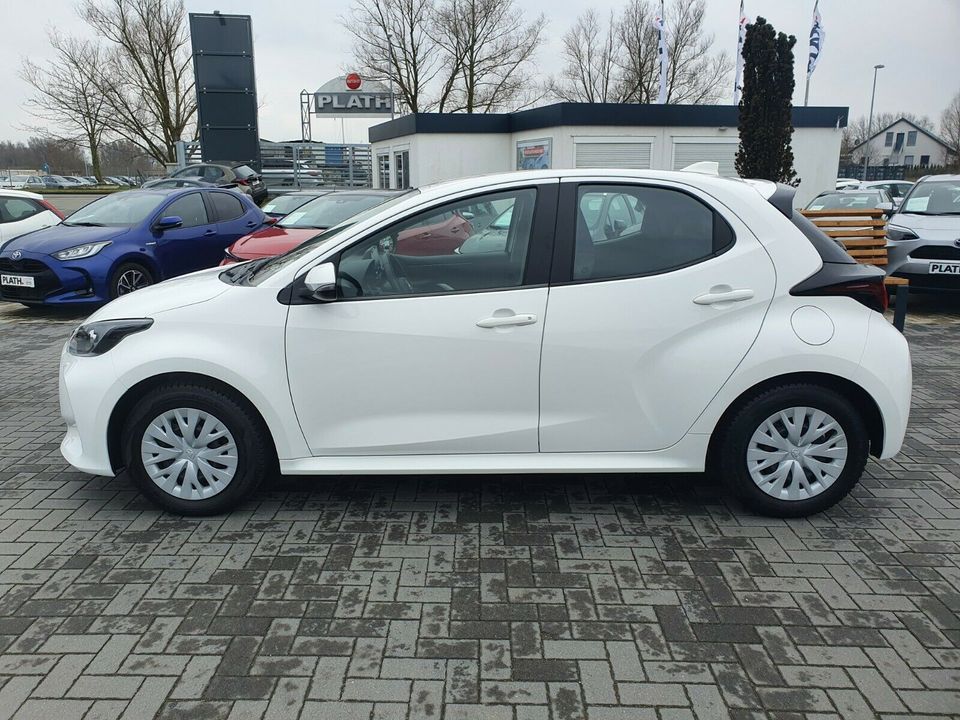 Toyota Yaris Hybrid Comfort in Rostock