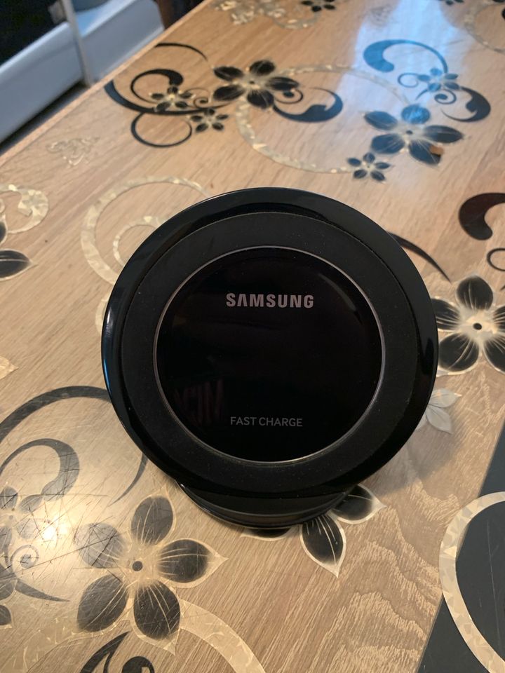 Samsung Fast Charge in Düsseldorf
