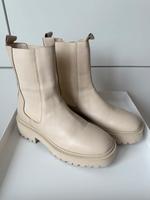 & Other Stories Chelsea Boots beige Gr 39 Nordrhein-Westfalen - Grevenbroich Vorschau