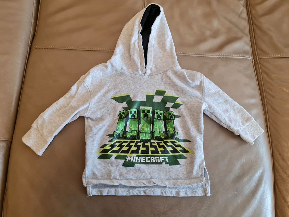 Hoodie Sweatshirt Minekraft Größe 110 in Düsseldorf