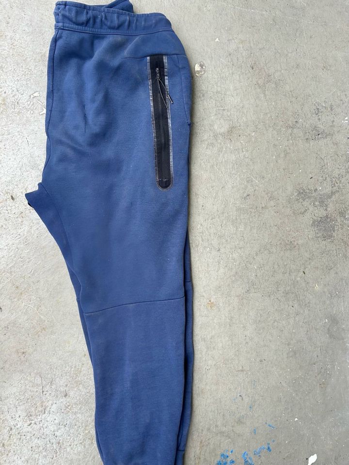 Nike Tech Fleece Dunkelblau in Mülheim (Ruhr)