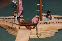 Piratenschiff Holz stabil massiv groß Hessen - Dreieich Vorschau