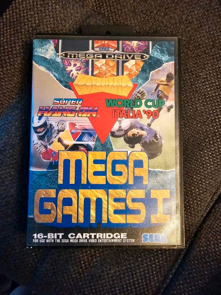 Sega Mega Drive und 5 Spiele in Hamburg