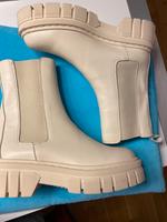 OVYE CHELSEA  BOOTS LEDER BEIGE GR 40 NEU⭐️ Hessen - Wiesbaden Vorschau