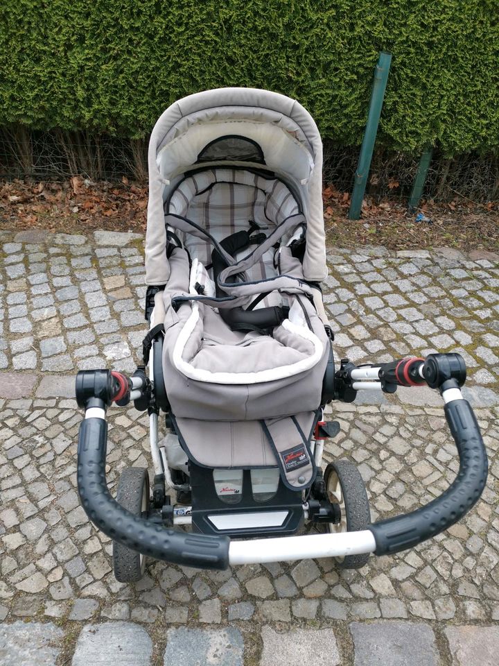 Hartan Kinderwagen Babytrage Buggy Kombination Maxi Cosi in Petershagen