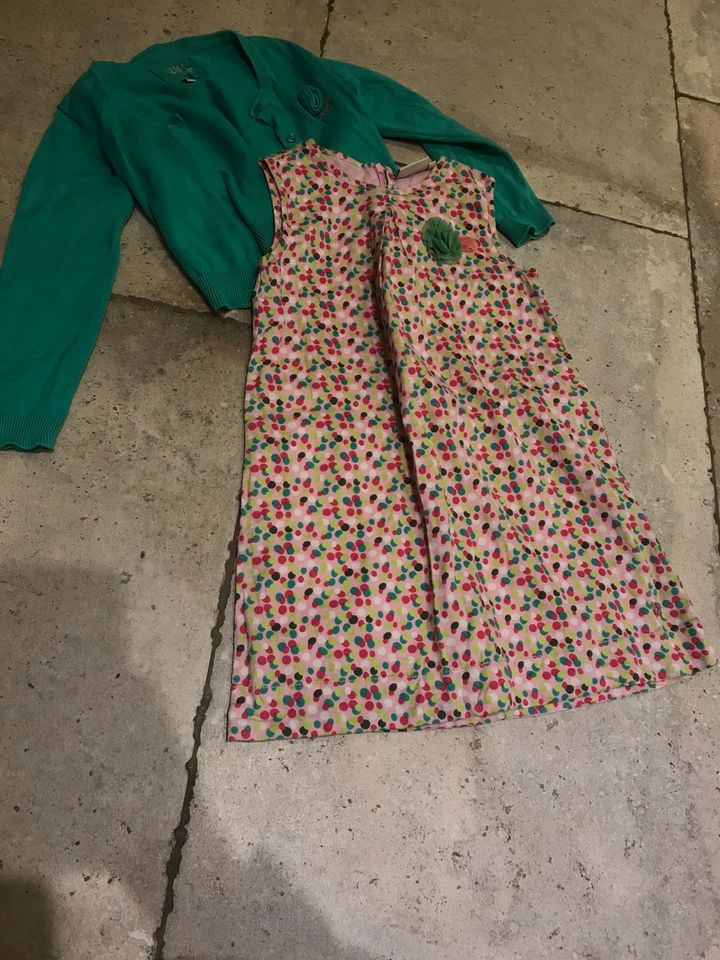 Tom Tailor Kleid mit Cardigan Weste 104/110 in Nußdorf am Inn