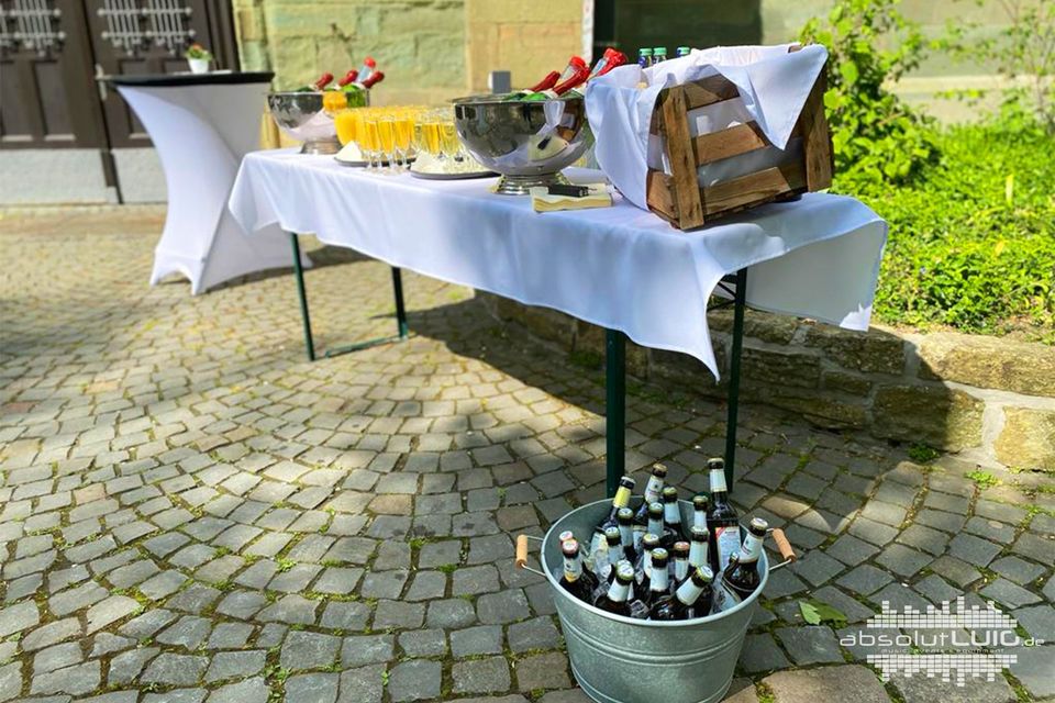 Mobiler Sektempfang / Sektgläser / Trauung Hochzeit DJ (Service) in Waltrop