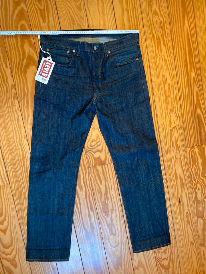 Levis Vintage Clothing LVC 1947 501XX Red Selvedge Denim in Solingen