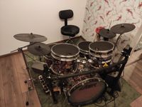 Spielbereites Hybrid Drumset Komplettset (TAUSCH) Nordrhein-Westfalen - Dinslaken Vorschau