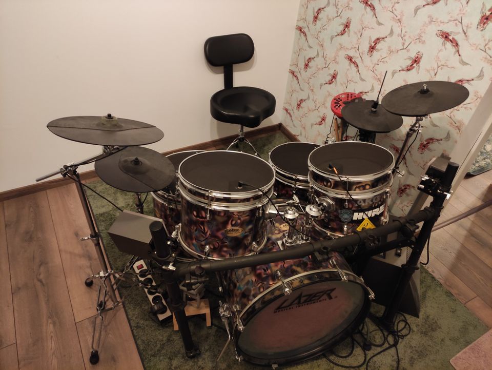 Spielbereites Hybrid Drumset Komplettset (TAUSCH) in Dinslaken