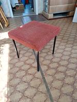 DDR Hocker Sitzhocker rot  Vintage Thüringen - Meuselwitz Vorschau