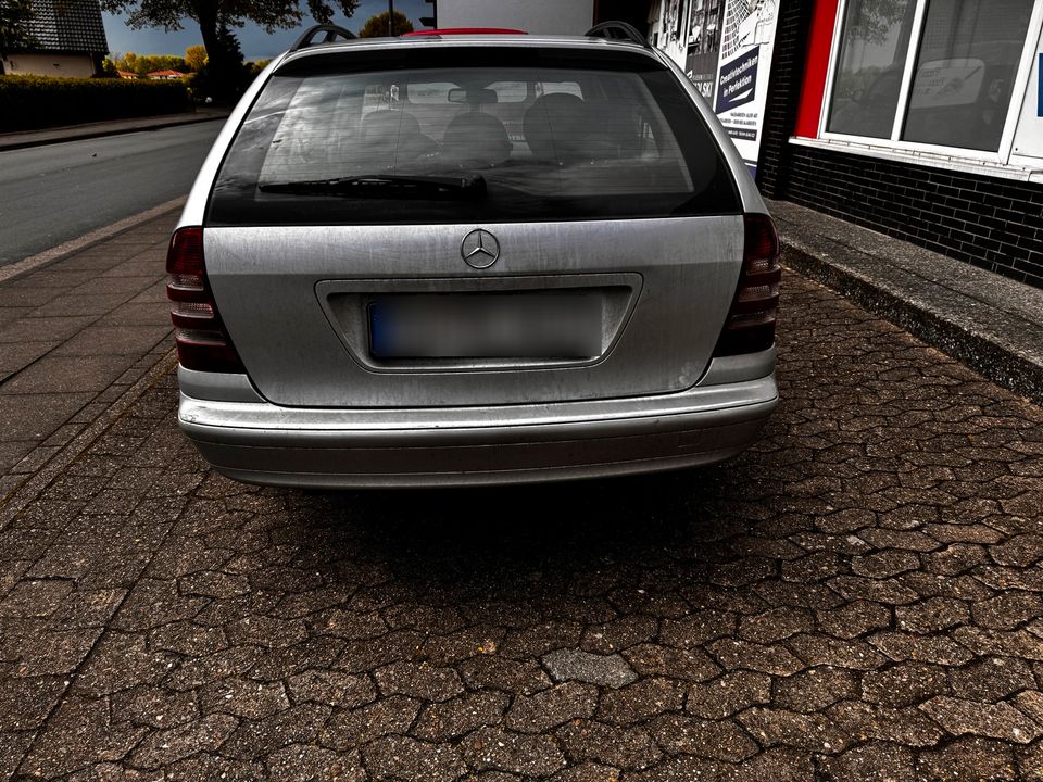 Mercedes Benz  C 200 (Sport Edition) in Minden