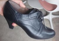 Halbschuhe Schuhe Pumps Schnürschuhe, Gr 41 Leder, schwarz Stuttgart - Möhringen Vorschau