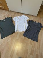 Damen t-Shirt oder Tops 3 Stück Nordrhein-Westfalen - Gelsenkirchen Vorschau