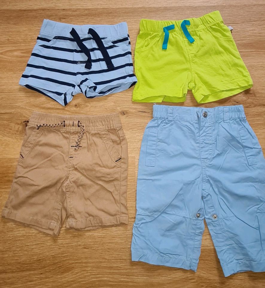 2€ für 4x Hose Gr. 62 und 68 Shorts kurze Hosen Sommersachen in Schkeuditz