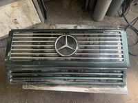 Original Mercedes Kühlergrill Grill w463 G Klasse Berlin - Lichtenberg Vorschau