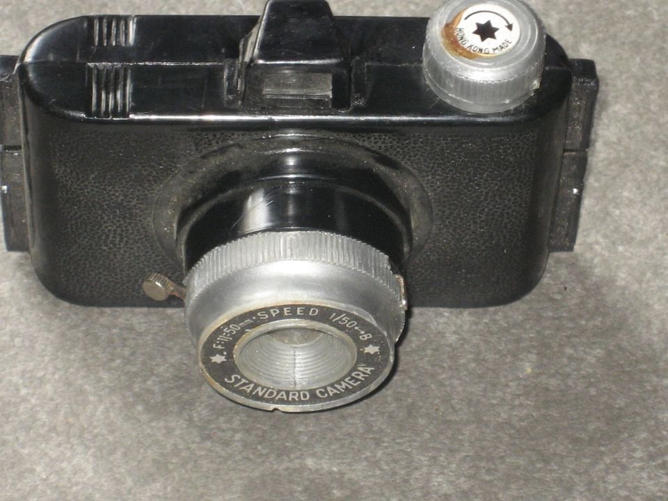 Standard Fotoapparat - MADE IN HONGKONG in Syke