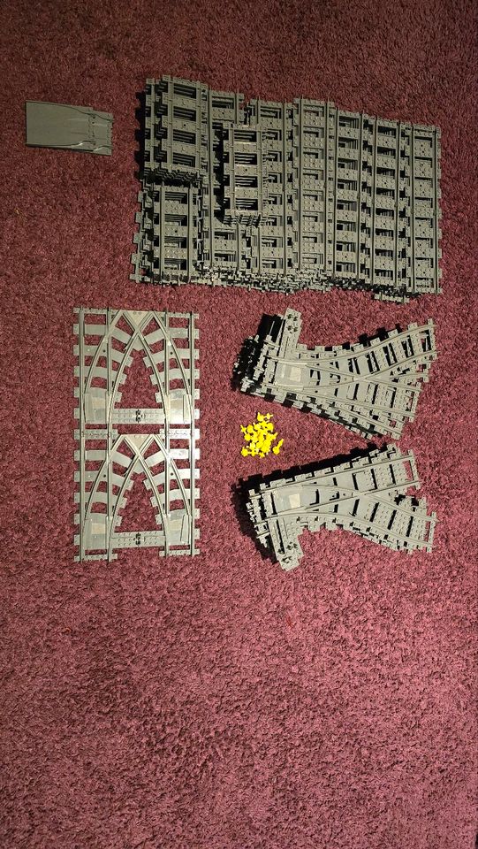Lego Sammlungsauflösung ... Eisenbahn nebst Zubehör in Braunsbedra