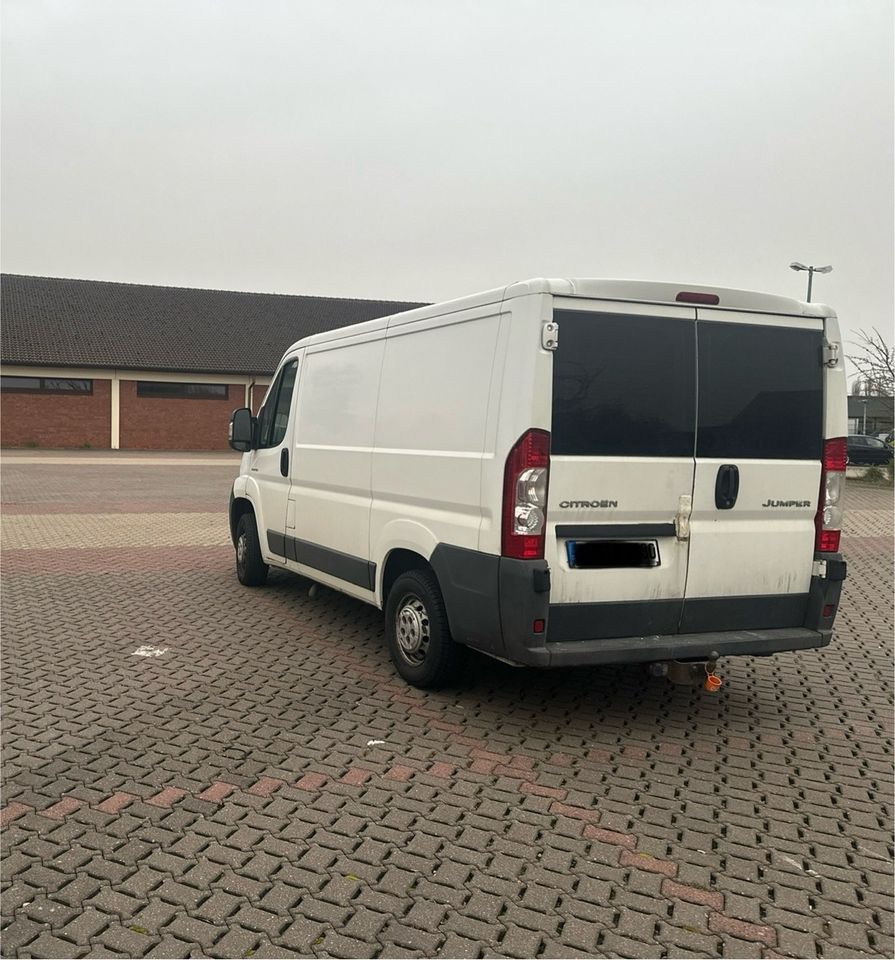 Citroën Jumper Kasten 30 L1H1 HDi 100 Diesel mit Anhängerkupplung in Brake (Unterweser)