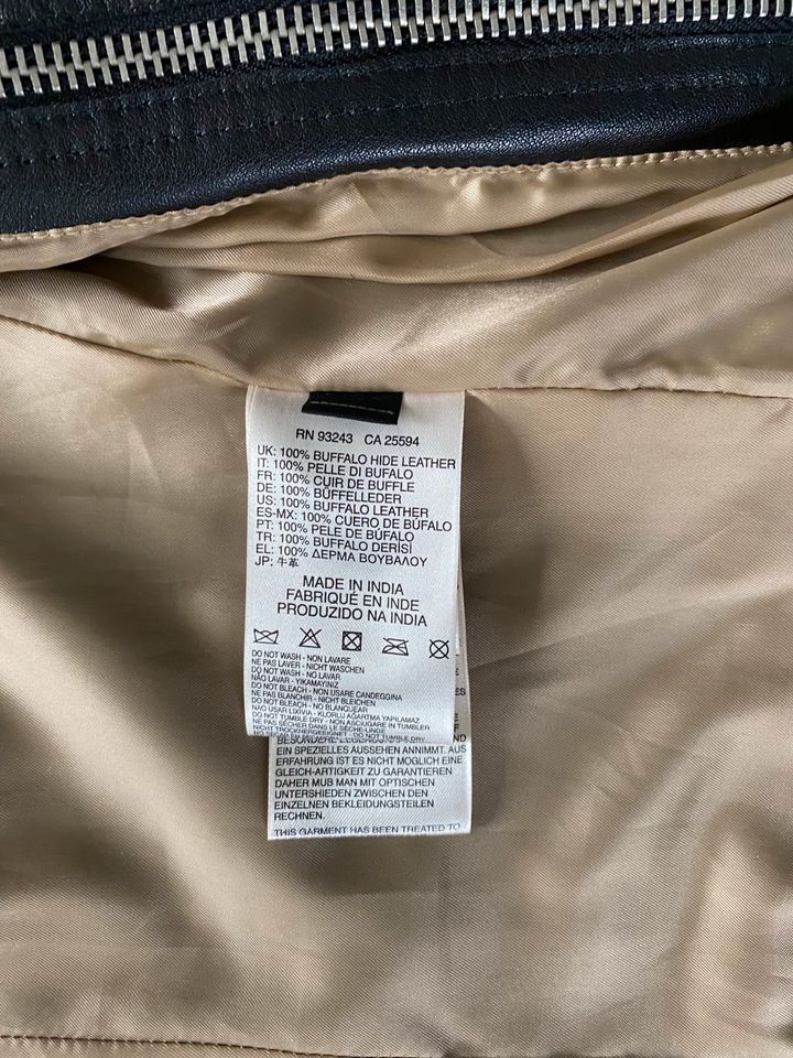 Lederjacke Diesel Gr. S wie NEU sehr guter Zustand ECHTLEDER in Hamburg