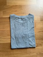 Uniqlo oversized T-Shirt mit Brusttasche, grau Innenstadt - Köln Altstadt Vorschau