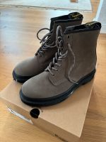 Dr. Martens 1460 Milled Nubuck WP Nickel Grey Baden-Württemberg - Kappel-Grafenhausen Vorschau