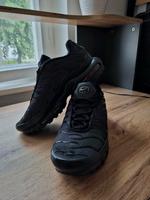 Nike Air Max Plus schwarz sz 43 Bayern - Straubing Vorschau