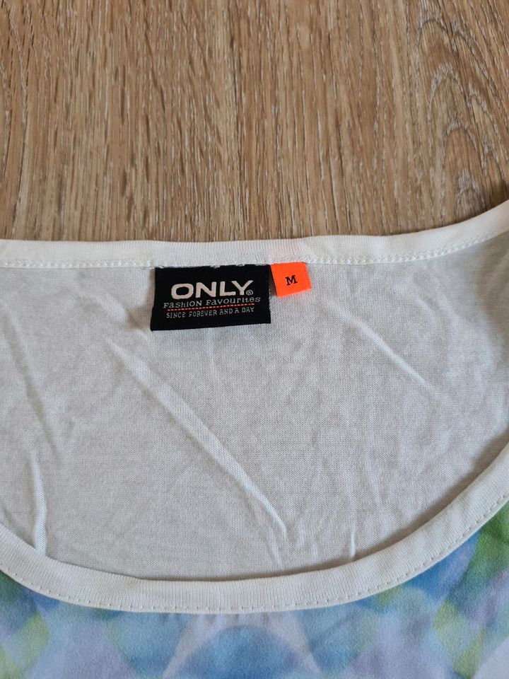 Only Top Shirt Gr M * NEU * in Teistungen