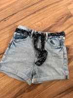 Jeans Shorts C&A 134 140 Nordrhein-Westfalen - Borken Vorschau