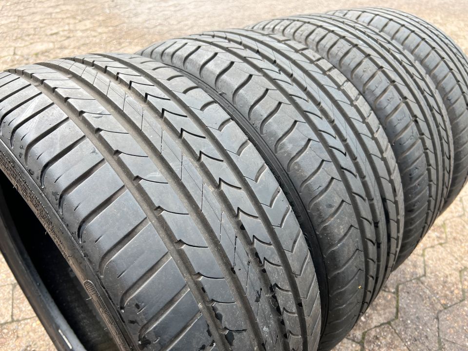 4x 215 /40 R17  87W TOP GOODYEAR Sommerreifen in Minden