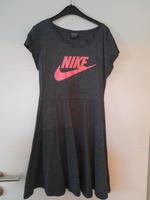Nike Damen Sommer Kleid Gr.38 Niedersachsen - Cloppenburg Vorschau