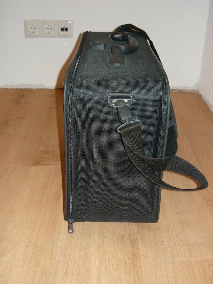 Reise-, Rollkoffer, Suitcase - 37x53x20 - Marke DELSEY in Aachen
