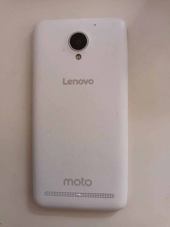 Smartphone Lenovo, 32GB, Speicher Karte in Steinbergkirche