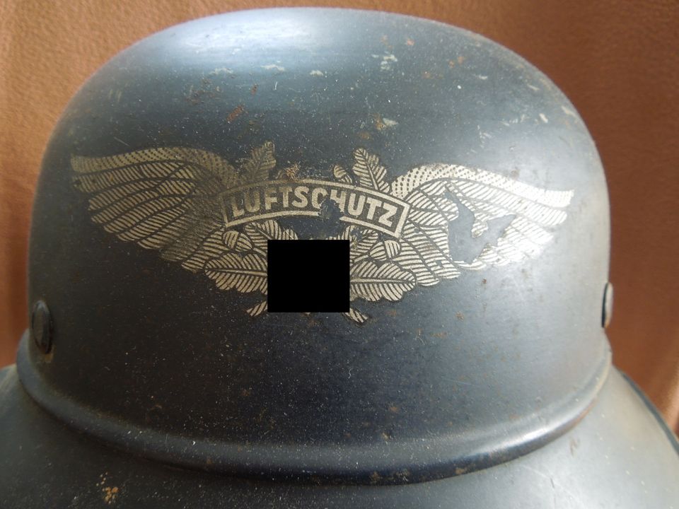 RARITÄT! ORIGINAL LUFTSCHUTZHELM UND VOLKSGASMASKE! in Kemberg