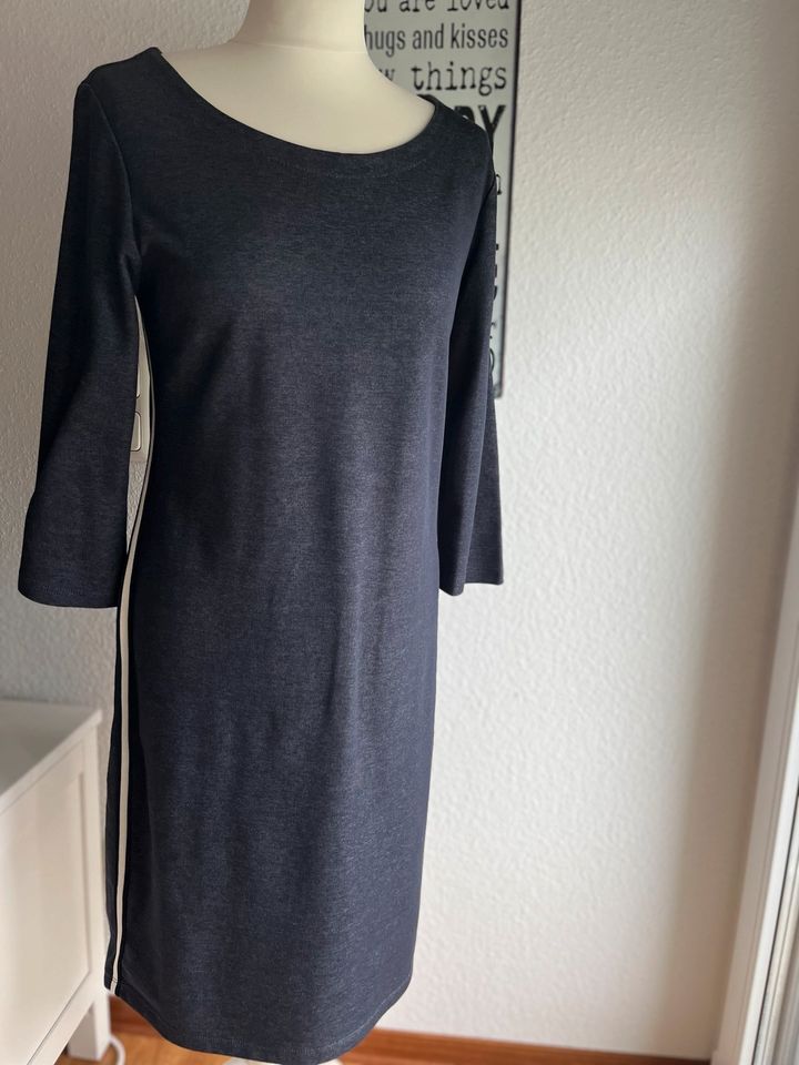 Opus, Jerseykleid, anthrazit mit Racingstreifen, Gr 40, neu in Siegen