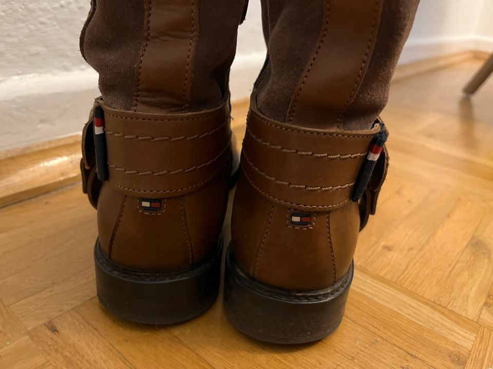 Tommy Hilfiger Stiefeletten Holly 4C Größe 36 braun Leder in Frankfurt am Main