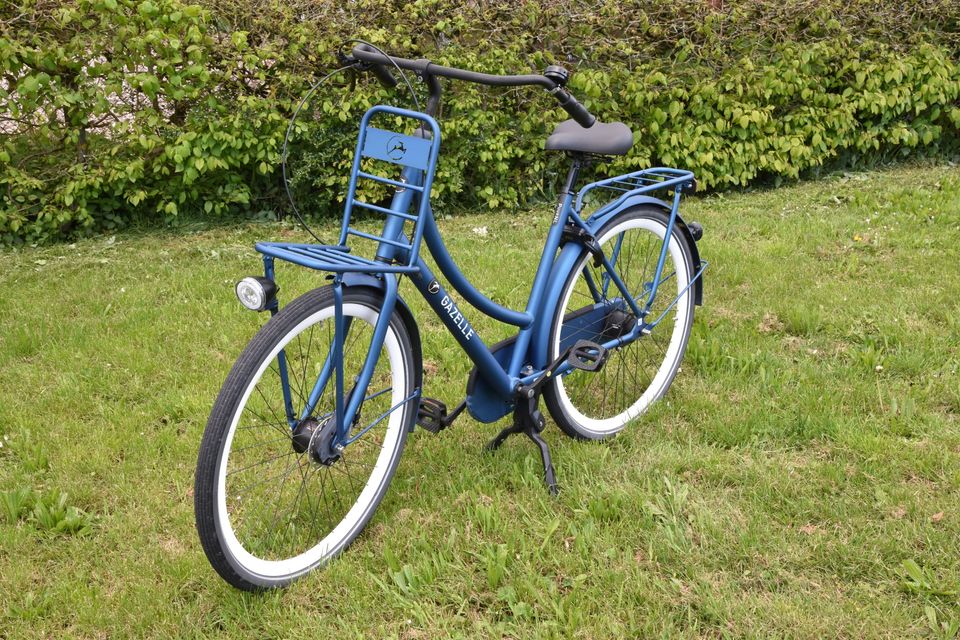 Damenfahrrad von Gazelle in blau mit 7 Gängen in Sinsheim