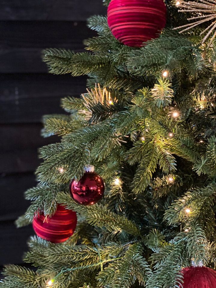 NEU - künstlicher weinachtsbaum / Kunstweinachtsbaum Vancouver in Bad Bentheim