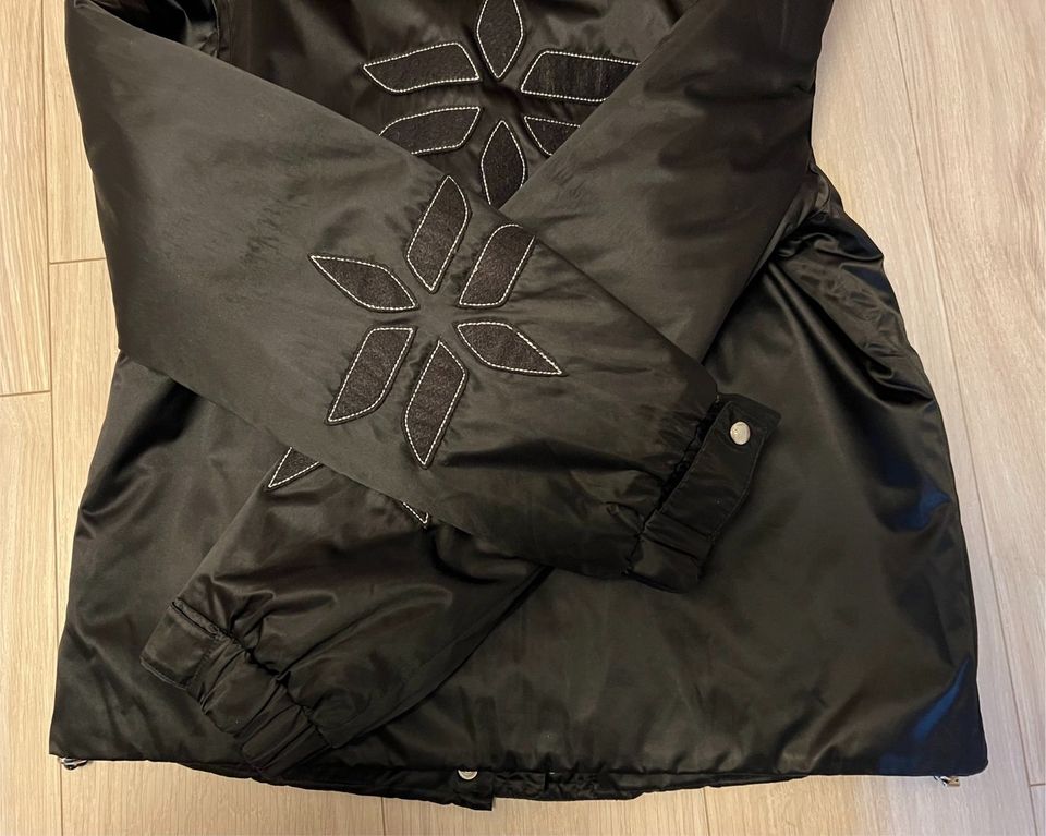 Winterjacke von Bogner für Damen,schwarz,Neuwertig,Gr.36 in Sprockhövel