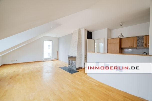 IMMOBERLIN.DE - Im Berliner Speckgürtel! Gemütliche bezugsfreie Wohnung mit Südwestbalkon & Pkw-Stellplatz in Dallgow