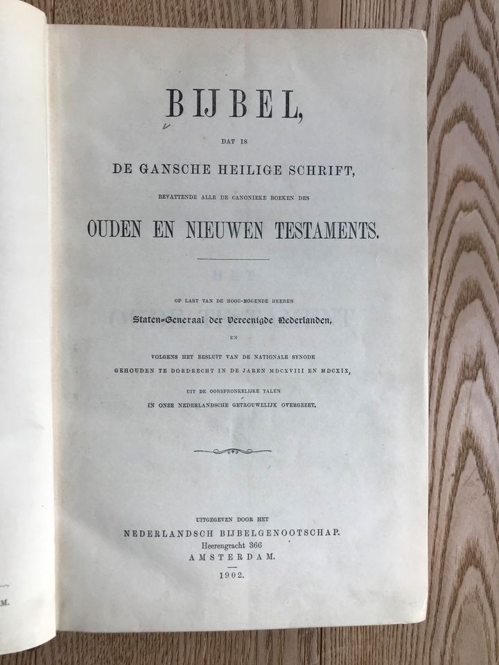 V E R S C H E N K E holländische Bibel von 1902 in Hannover