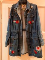 Außergewöhnliche Jeans Jacke von Desigual in 42 Hannover - Ahlem-Badenstedt-Davenstedt Vorschau