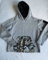 Versace Hoodie mit Muster und doppelter Kapuze, streetwear München - Schwabing-West Vorschau