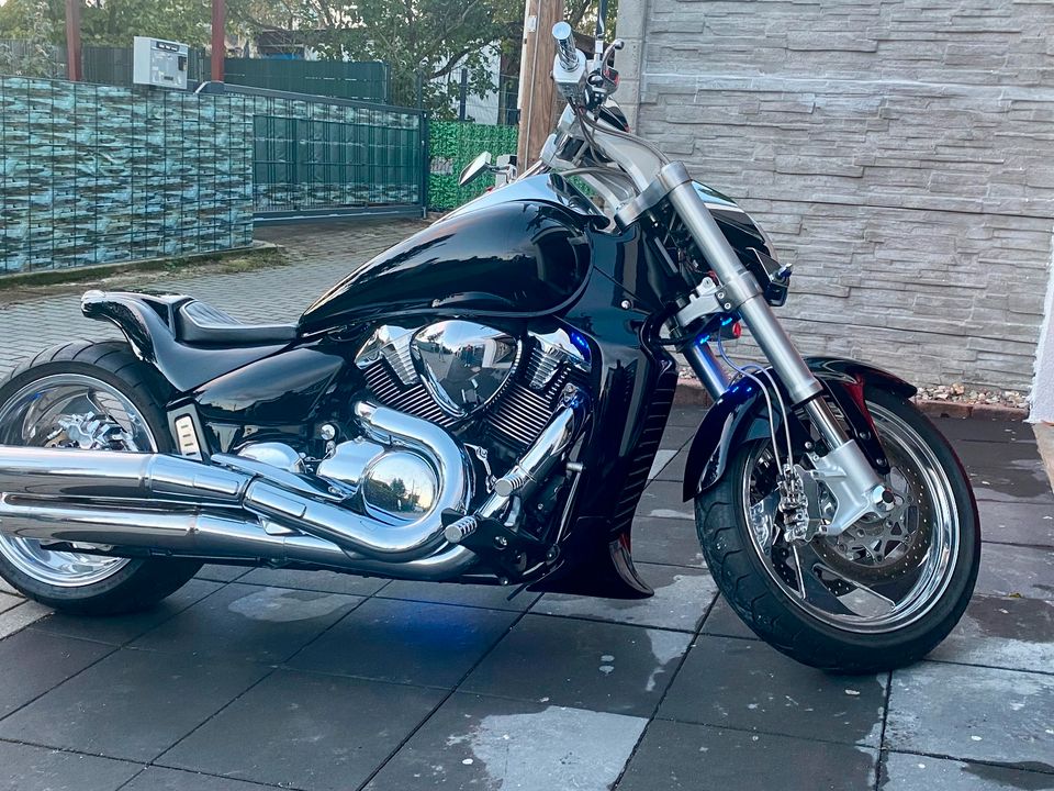 Suzuki Intruder in Berlin